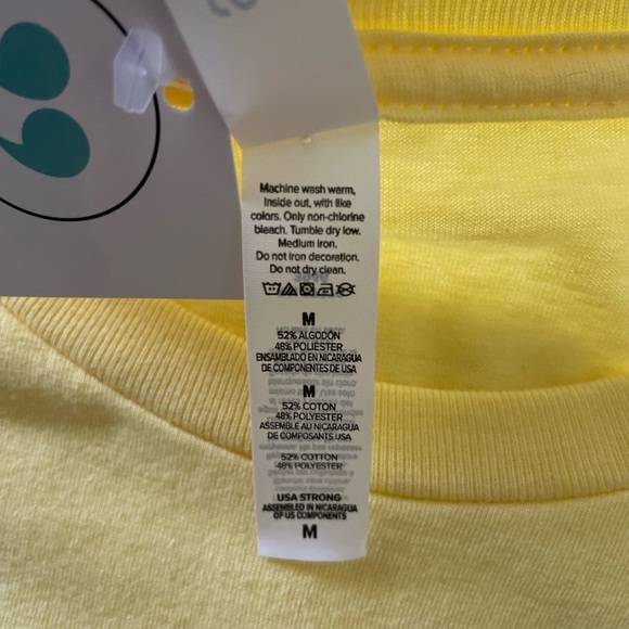 NWT Queen Bee yellow tee, size Medium - Picture 5 of 5